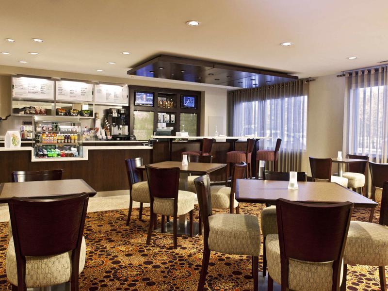 מלון Courtyard By Marriott Albany Thruway מראה חיצוני תמונה